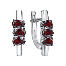 Серьги из серебра с гранатами