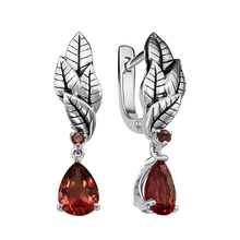 Серьги из серебра с гранатами