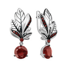Серьги из серебра с гранатами