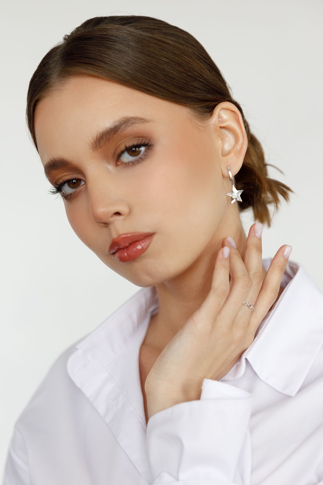 Серьги из серебра с бриллиантами
